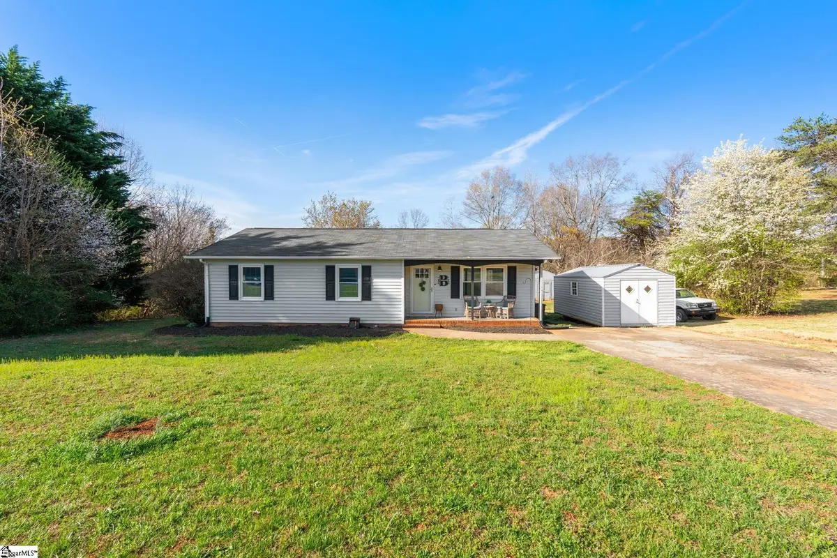 110 N Blue Ridge Circle, Pickens, SC 29671 - #1