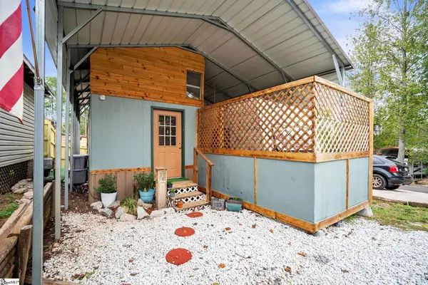 1204 Hanover Drive, Westminster, SC 29693