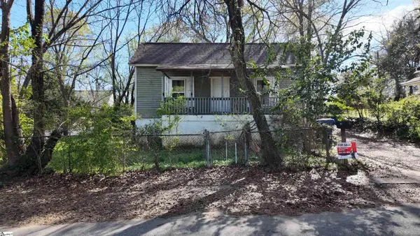 308 Poole Street, Woodruff, SC 29388-1531