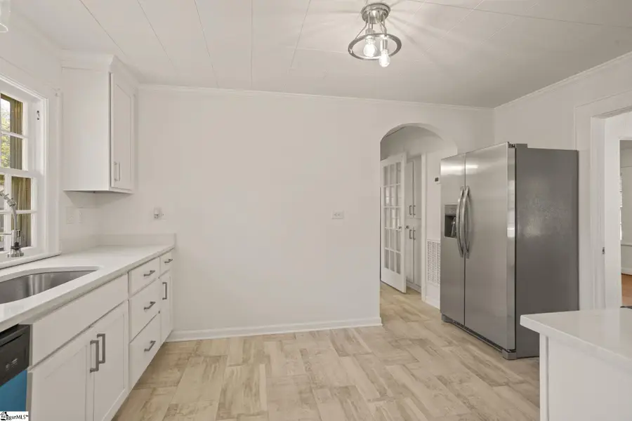 401 Rogers Avenue, Greenville, SC 29617 - #3