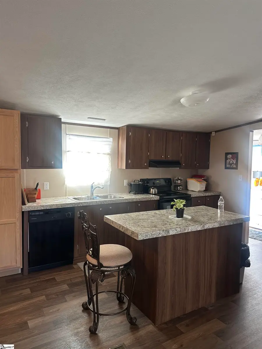 341 Pine Hills Road, Woodruff, SC 29388 - #2