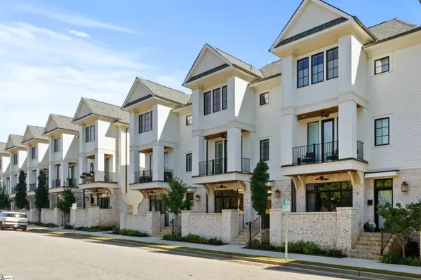 28 Claussen Avenue, Greenville, SC 29601