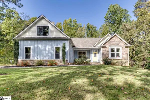 215 Windsor Road, Greer, SC 29651