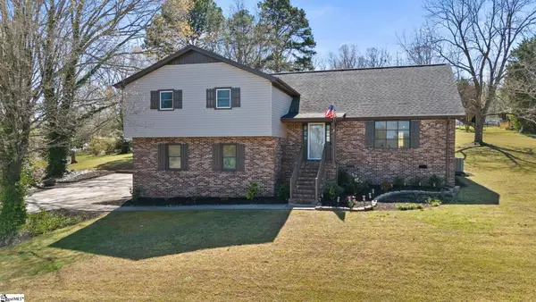 221 Timbrooke Way, Easley, SC 29642