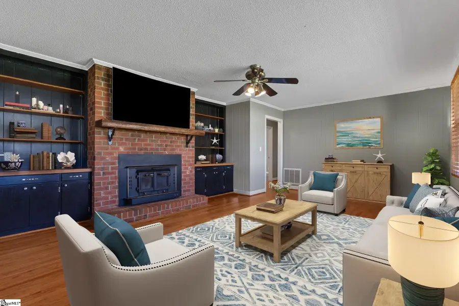 300 N Green Street, Williamston, SC 29697 - #2