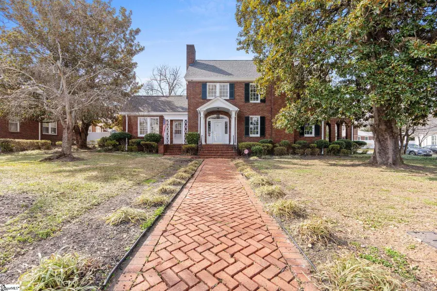 305 N Main Street, Greer, SC 29650 - #3