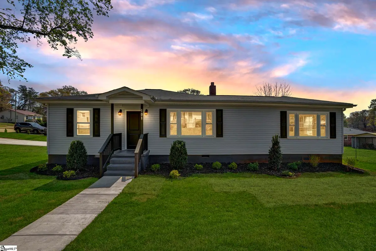 101 Mark Street, Easley, SC 29640 - #1