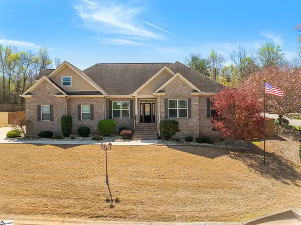 2 Talavera Lane, Greer, SC 29651