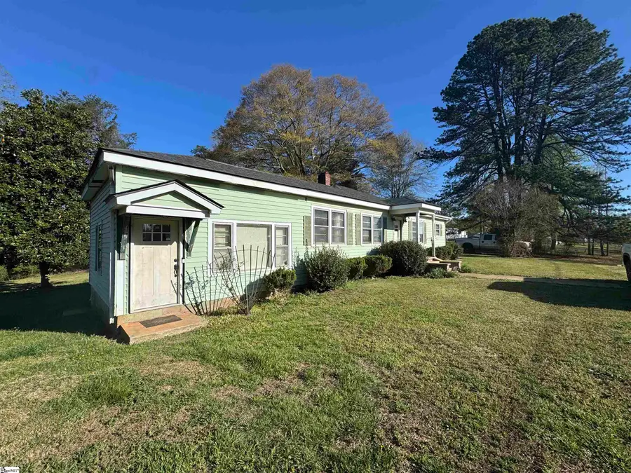 7 Valley Road, Travelers Rest, SC 29690 - #3