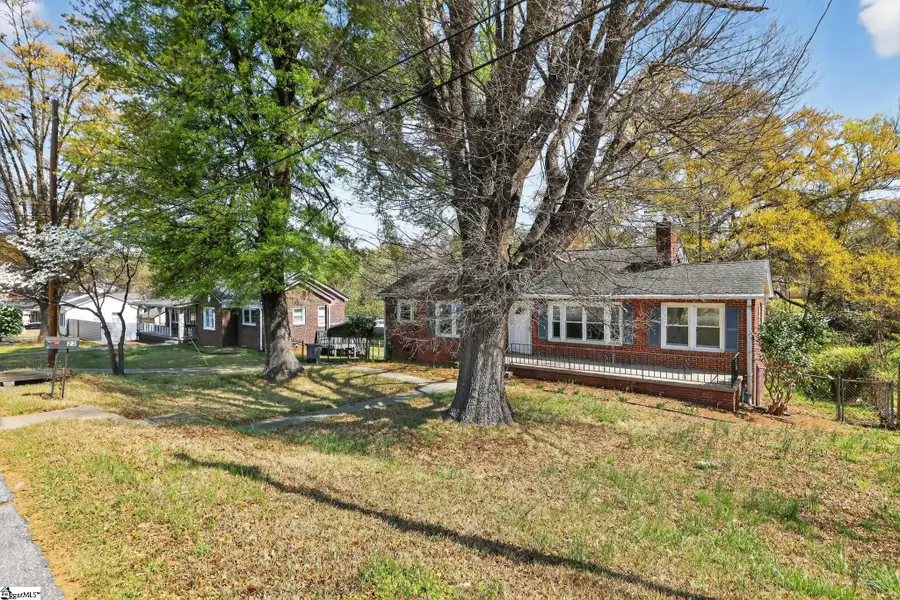23 Springfield Avenue, Greenville, SC 29611 - #3