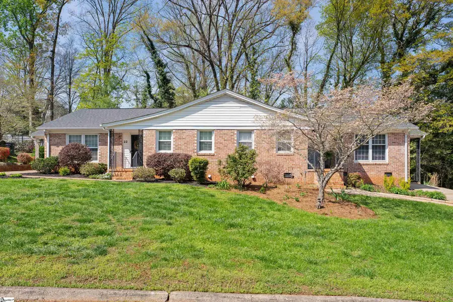 24 Twelve Oaks Terrace, Greenville, SC 29615 - #3