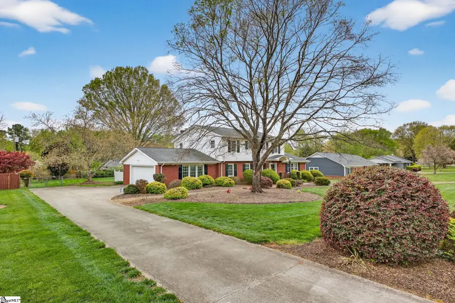 330 Lowndes Drive, Spartanburg, SC 29307 - #2