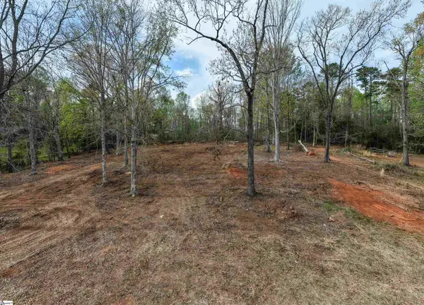 0 Edwards Lake Road, Greer, SC 29651