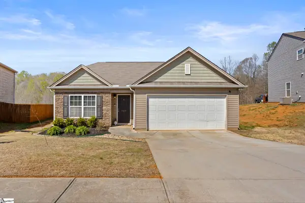 727 Streamside Drive, Piedmont, SC 29673