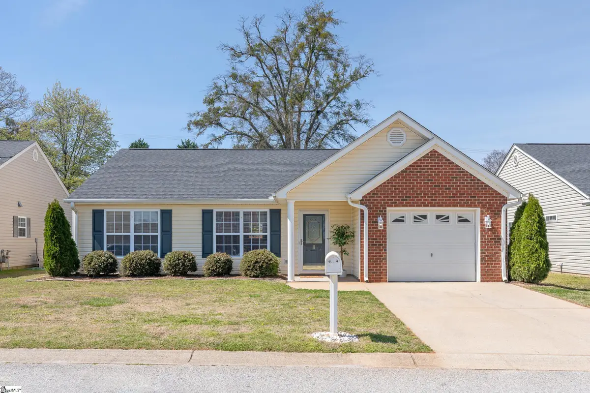 11 Seaside Lane, Greer, SC 29650 - #1