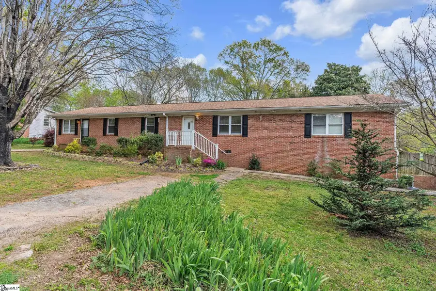 4 Easy Street, Taylors, SC 29687 - #2