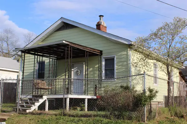 2510 E Brown Street, Seneca, SC 29678