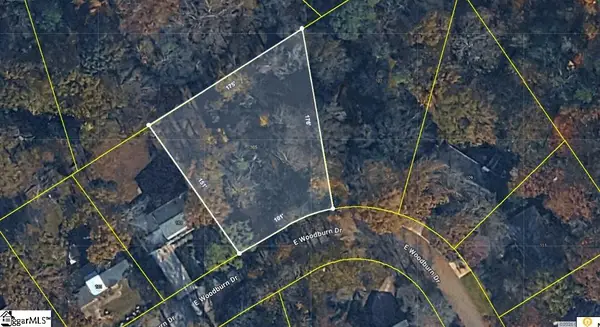105 E Woodburn Drive, Taylors, SC 29687