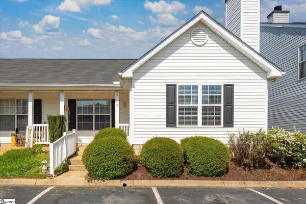 7 Hammett Grove Lane, Greer, SC 29650