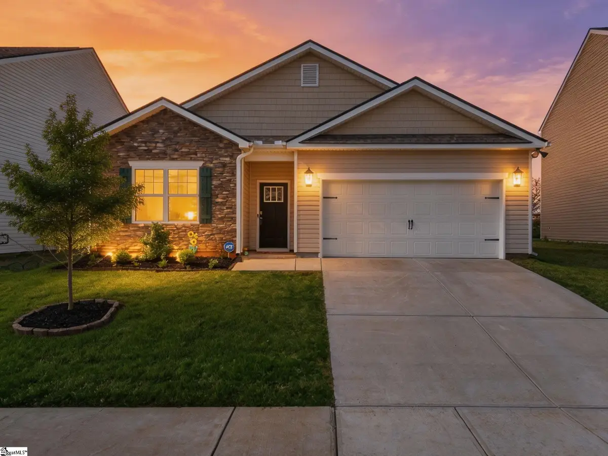 16 Oak Edge Lane, Greer, SC 29651 - #1