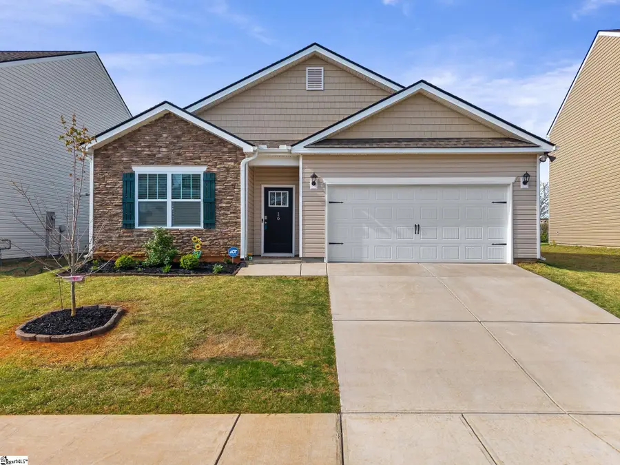16 Oak Edge Lane, Greer, SC 29651 - #2