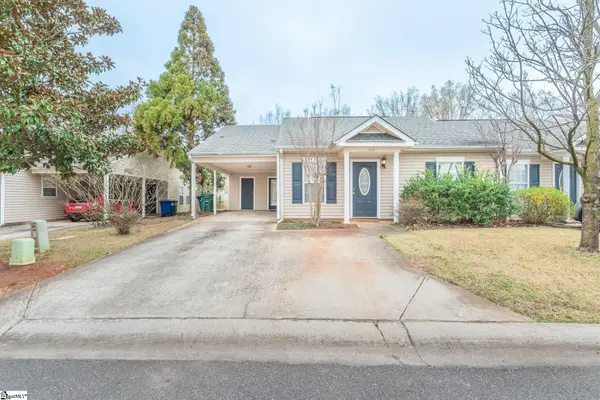 215 E Middlebury Lane, Aiken, SC 29803-8018