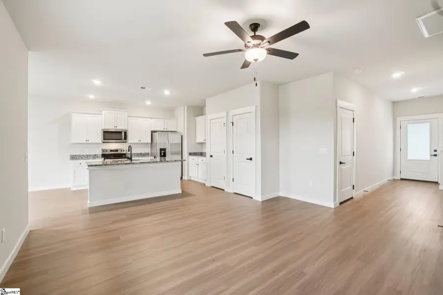 431 West Claywalk Road, Woodruff, SC 29388 - #2