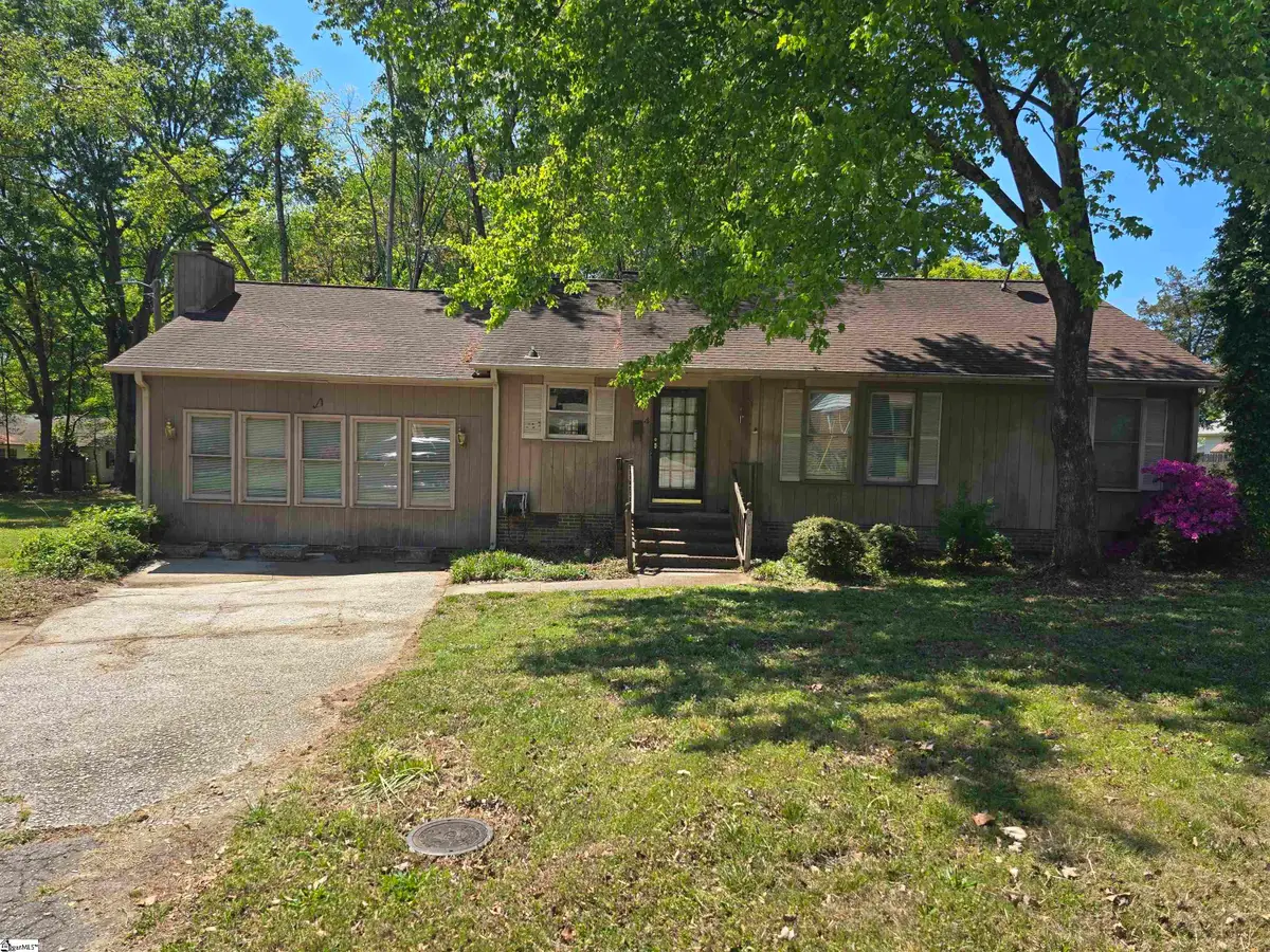 4 Cardinal Drive, Taylors, SC 29687 - #1