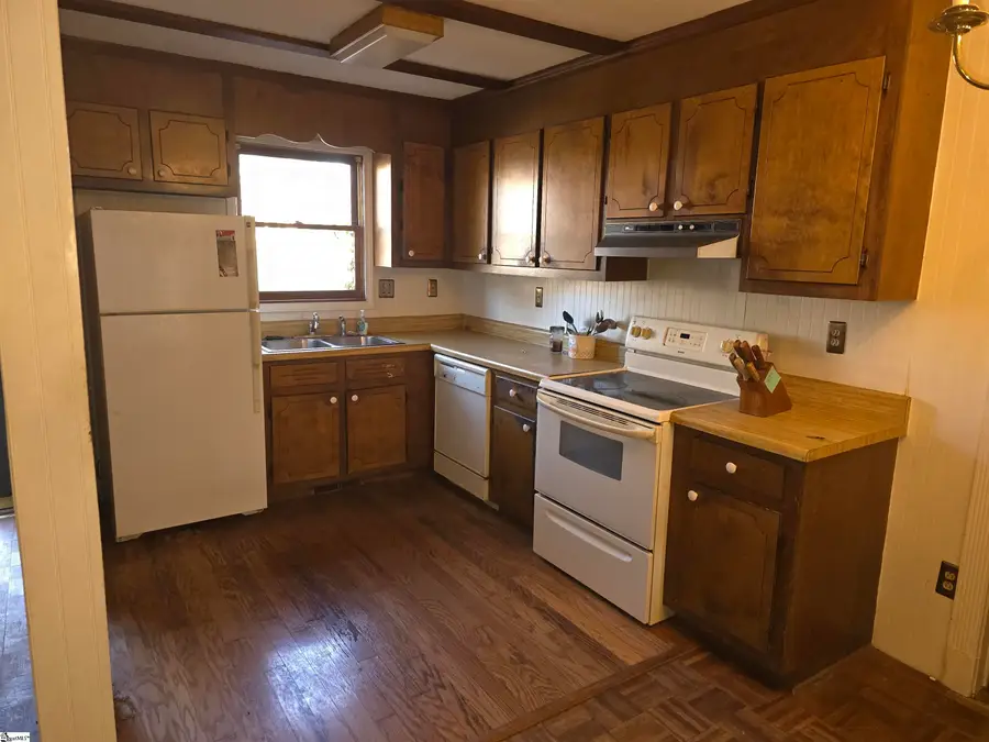 4 Cardinal Drive, Taylors, SC 29687 - #3