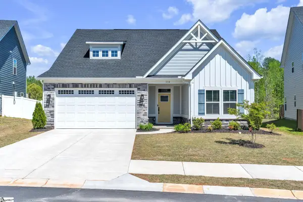 332 Hollythorpe Lane, Fountain Inn, SC 29644