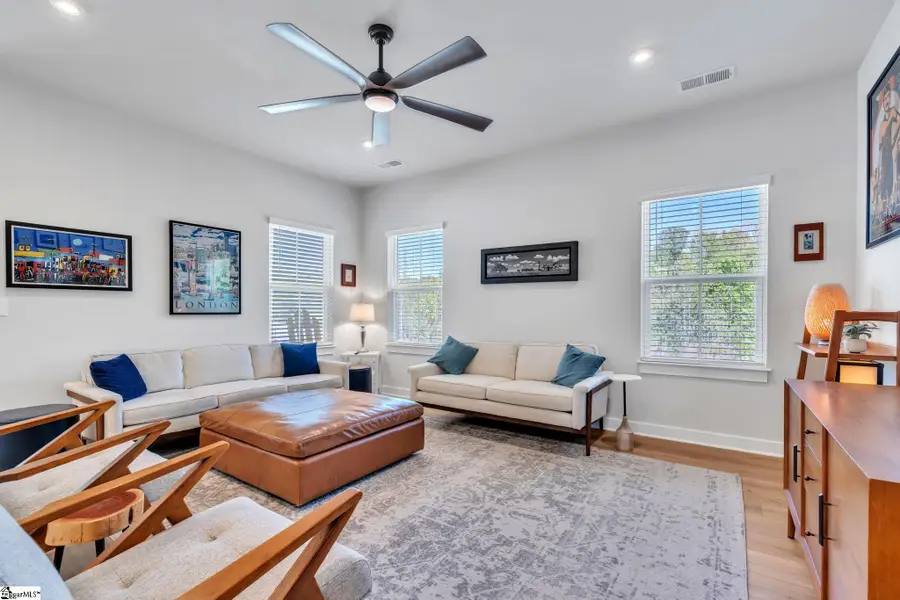 332 Hollythorpe Lane, Fountain Inn, SC 29644 - #2