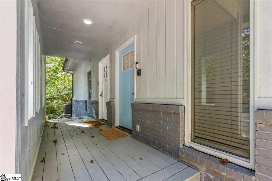 6 Villa Drive, Westminster, SC 29693 - #2