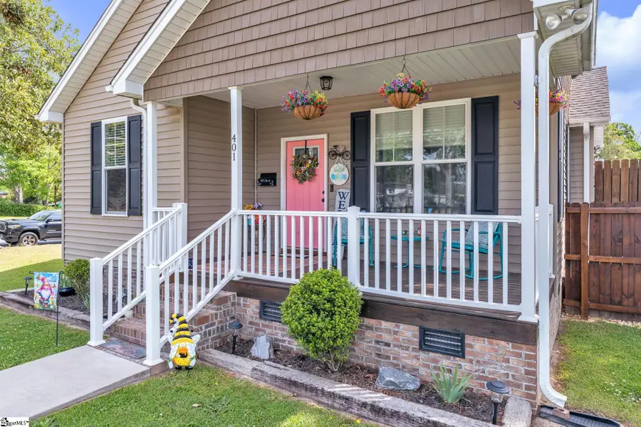 401 S Broad Street, Clinton, SC 29325 - #3