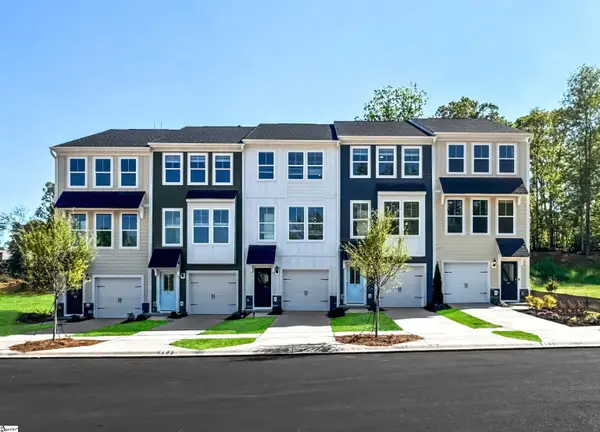 68 Broad River Way, Greenville, SC 29607