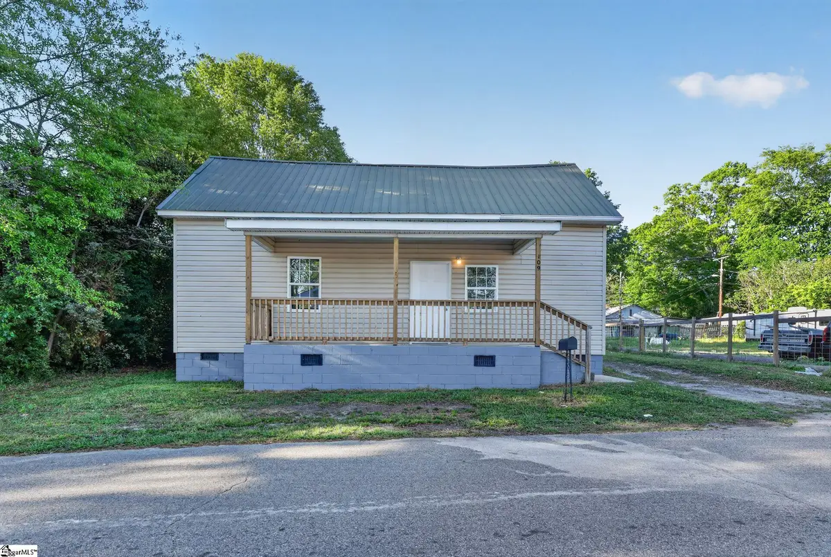 109 Washington Avenue, Gaffney, SC 29340 - #1