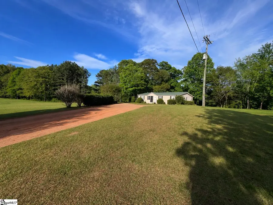 221 Welborn Road, Pickens, SC 29671 - #3