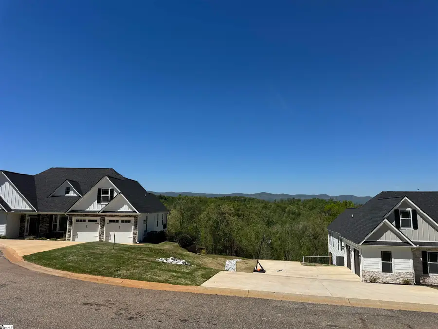 509 Apache Place, Marietta, SC 29661-0000 - #2