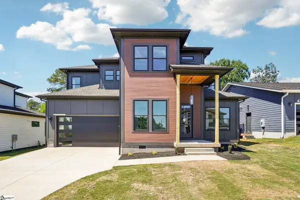 44 Village Crest Drive, Greenville, SC 29607