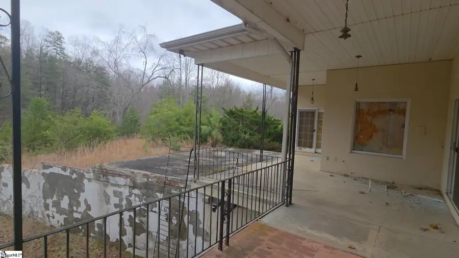 105 Anitas Court, Pickens, SC 29671 - #2