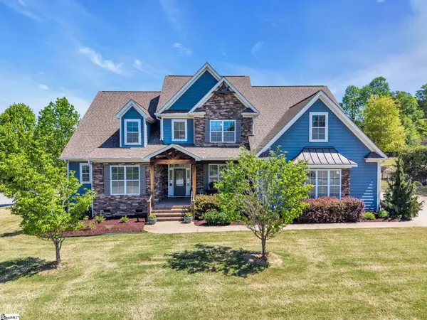 10 Hunters Landing Drive, Greer, SC 29651