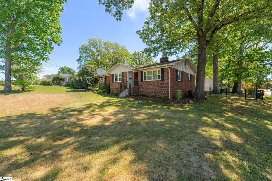 117 Birchwood Drive, Greenville, SC 29605 - #2