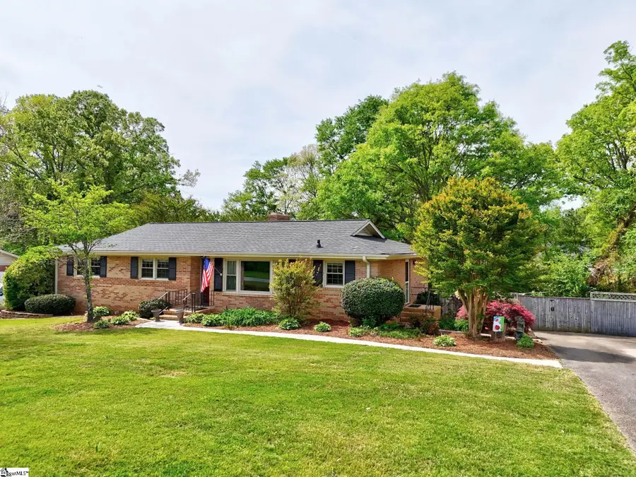 323 Pinehurst Drive, Mauldin, SC 29662 - #2