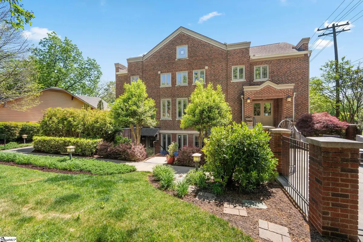 325 Hampton Avenue #Unit 101, Greenville, SC 29601 - #1