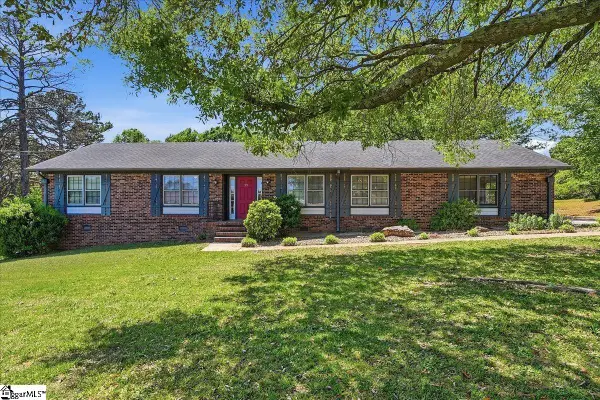 29 Hicks Road, Greenville, SC 29605