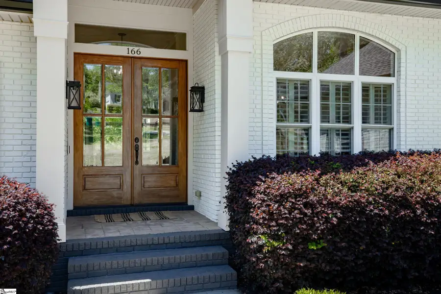 166 S Oak Pointe Drive, Seneca, SC 29672 - #2