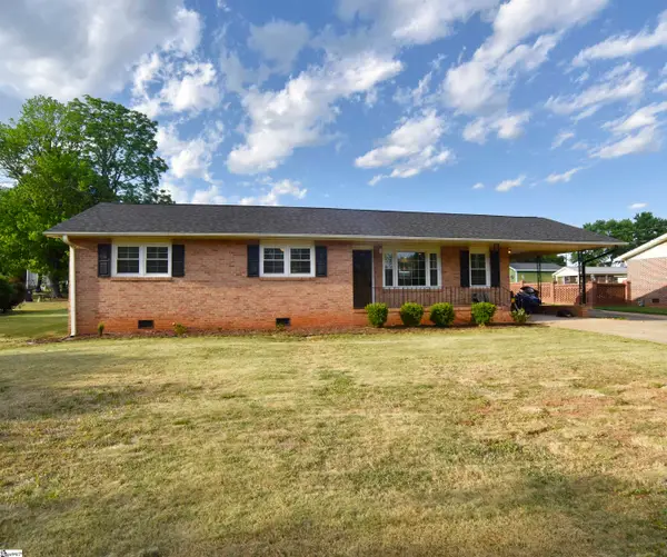 117 Benjamin Avenue, Greer, SC 29651