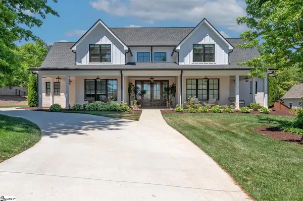 201 Stillwaters Bay Drive, Taylors, SC 29687