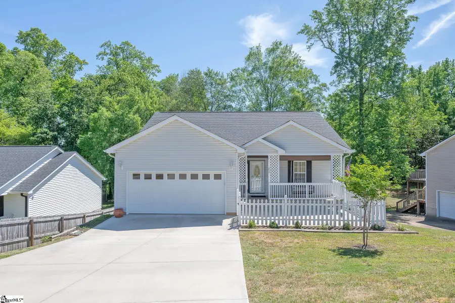 298 N Orchard Drive, Taylors, SC 29687 - #3