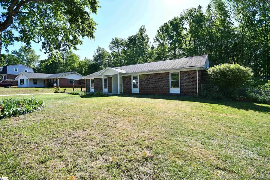 44 Charterhouse Avenue, Piedmont, SC 29673 - #3