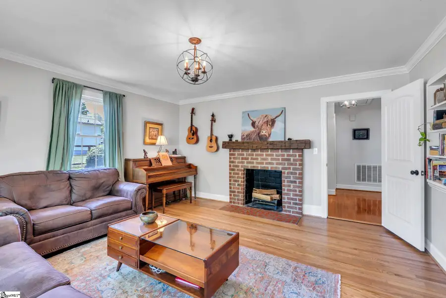 113 Carolina Avenue, Greer, SC 29650-1807 - #3